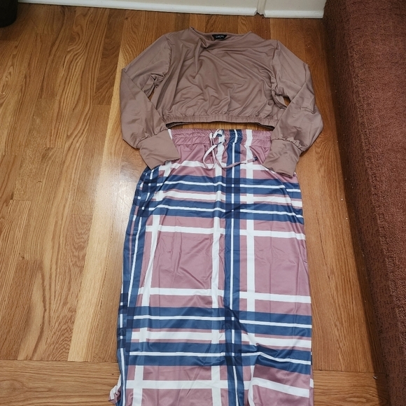 O9 - Chic Me Beige and Blue Skirt Set XL - Picture 5 of 8